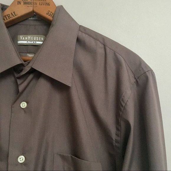 Van Heusen Fitted Brown Button-down Shirt - Picture 2 of 3